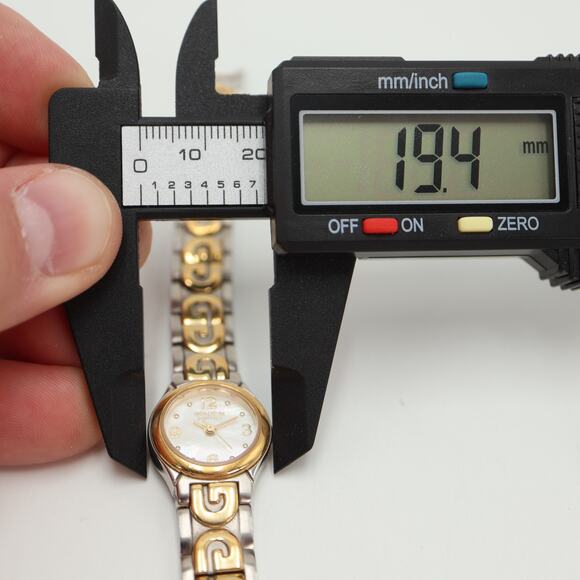 Vintage Gruen Swiss Two Tone Womens Watch 20mm MOP Dial Sapphire w New Battery - Picture 2 of 16